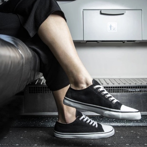 Classic Black and White Women's Sneakers - Picture 3 of 11